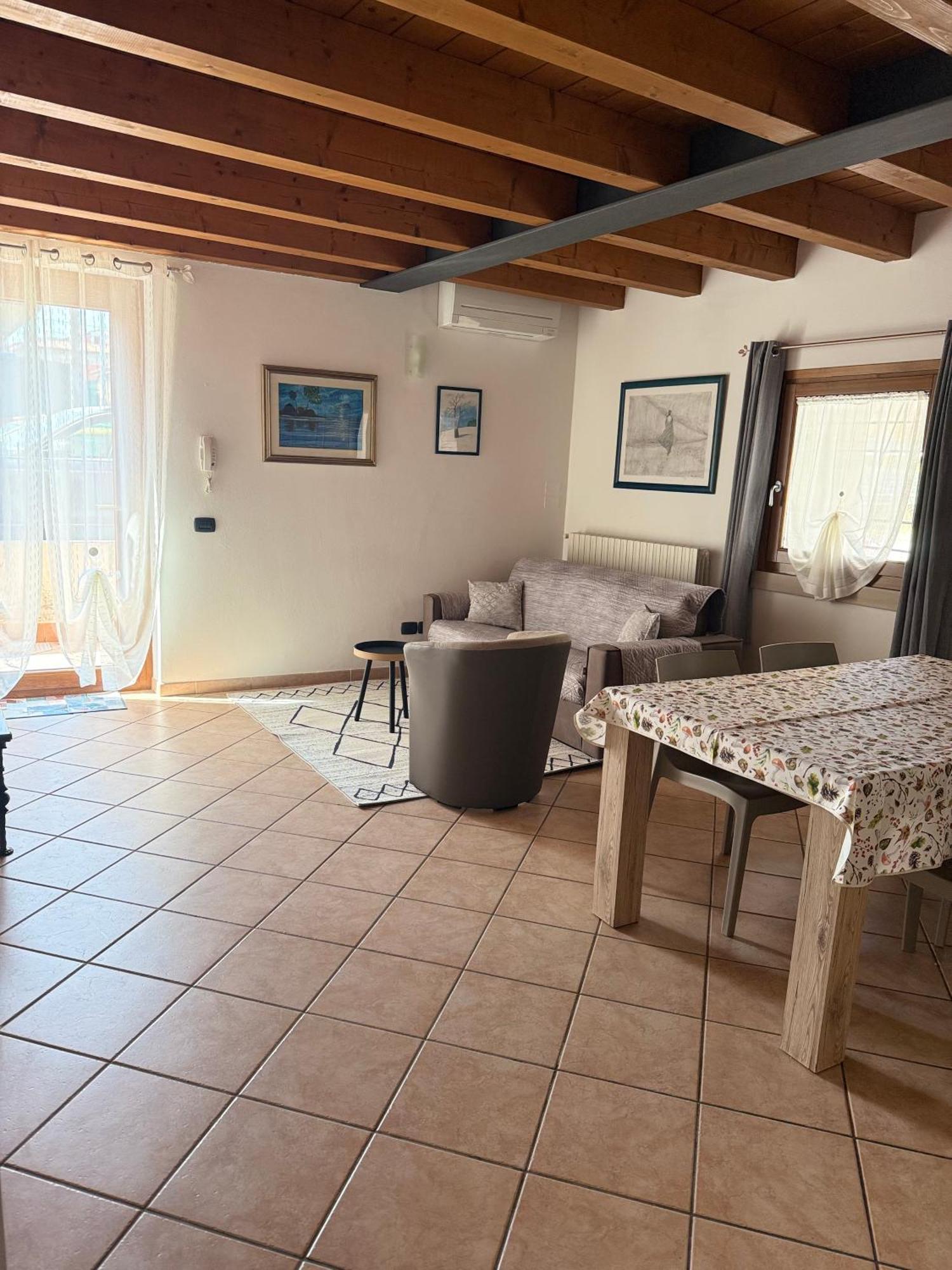Apartmán Ely Hause Calmasino Exteriér fotografie